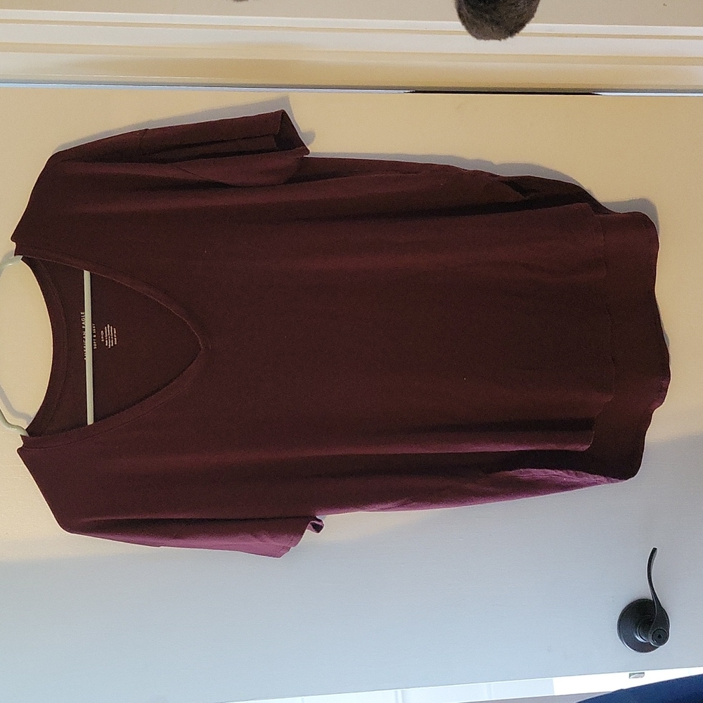 American Eagle Soft and Sexy T shirt
